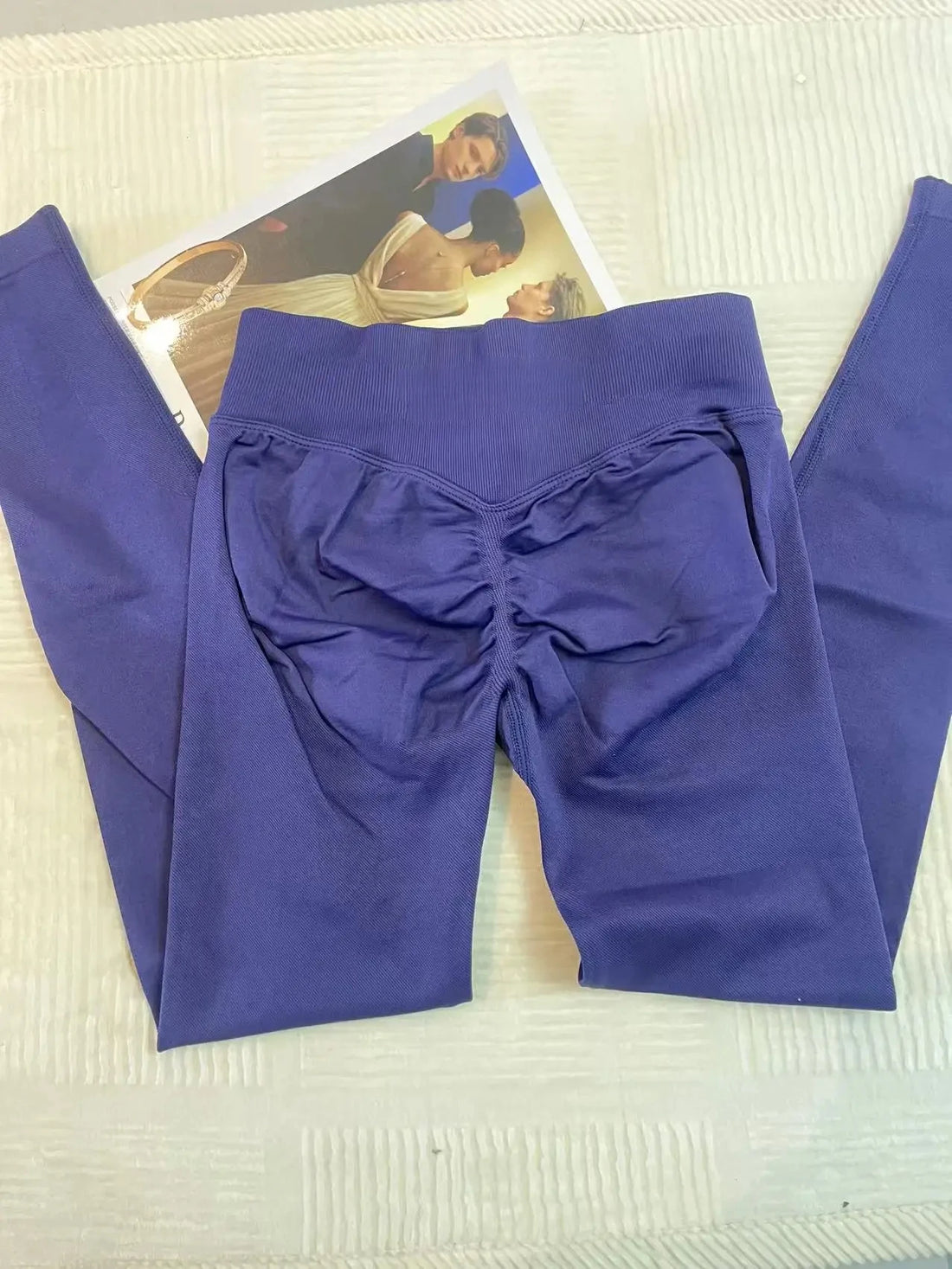 Ignite Leggings Women Curl Up Seamless Yoga Pants.