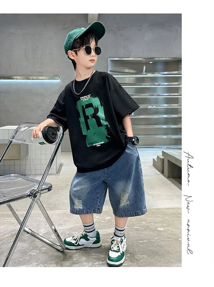 New Boys Fashion Summer 2pcs Cotton T-shirts+Denim Shorts.